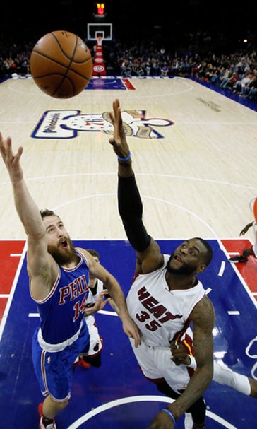Without Embiid, 76ers snap Miami's 13-game winning streak (Feb 11, 2017)
